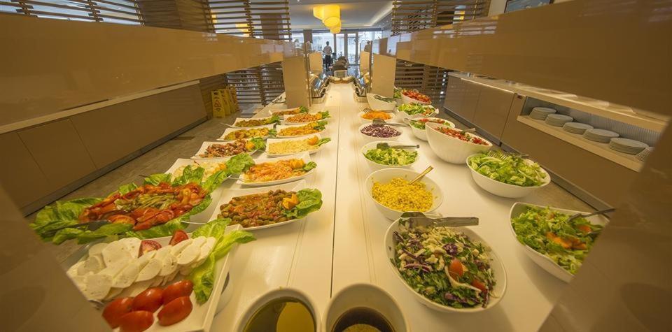 Idas Hotel (Adults Only) Ичмелер Экстерьер фото