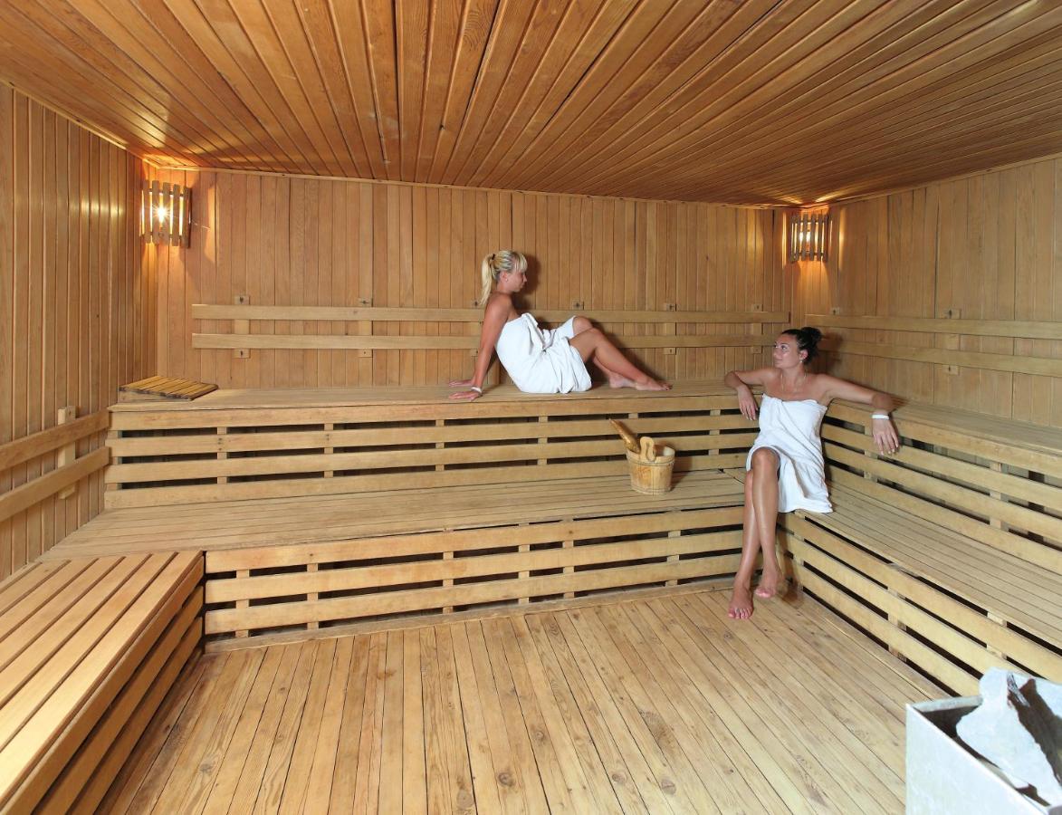 Idas Hotel (Adults Only) Ичмелер Экстерьер фото